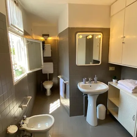 Ca' Romantica - Big At Accademia Venezia