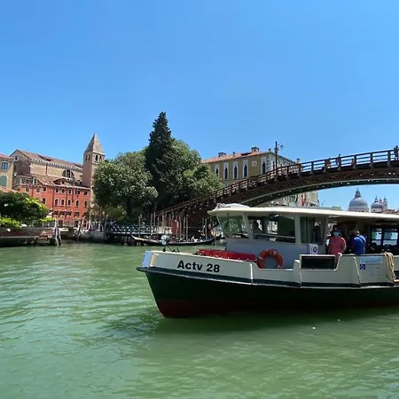 Ca' Romantica - Big At Accademia * Venezia