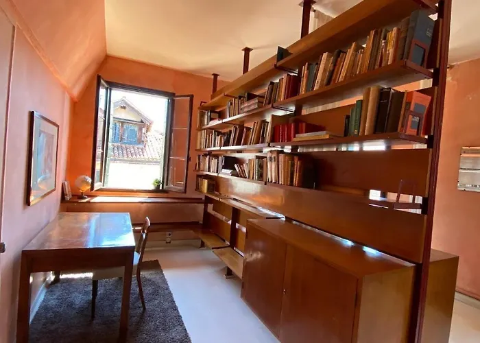 Ca' Romantica - Big At Accademia * Venice