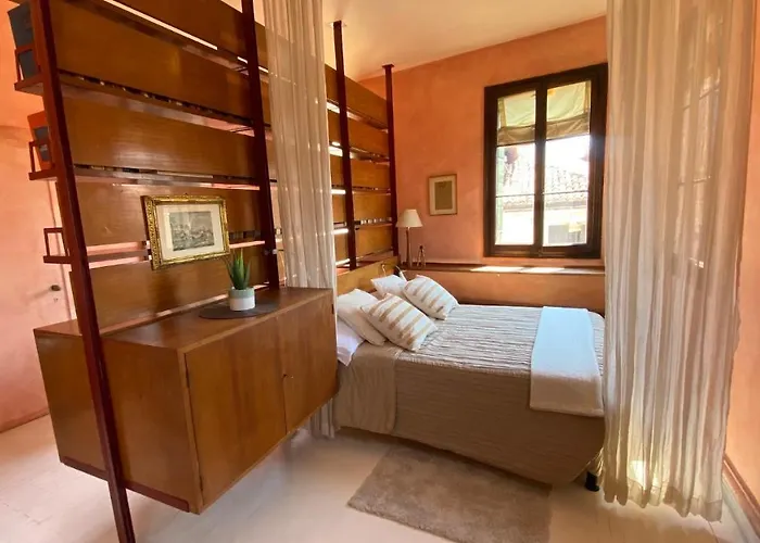 Ca' Romantica - Big At Accademia Venice